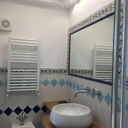 Carluccio's Stanza Privata Vista Mare