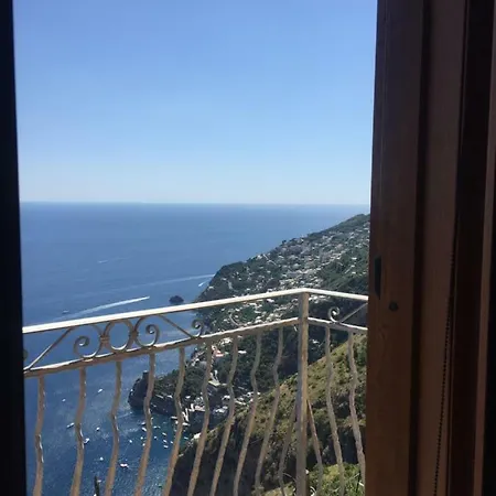 Carluccio's Stanza Privata Vista Mare Furore