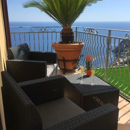 Carluccio's Stanza Privata Vista Mare Guest house Furore
